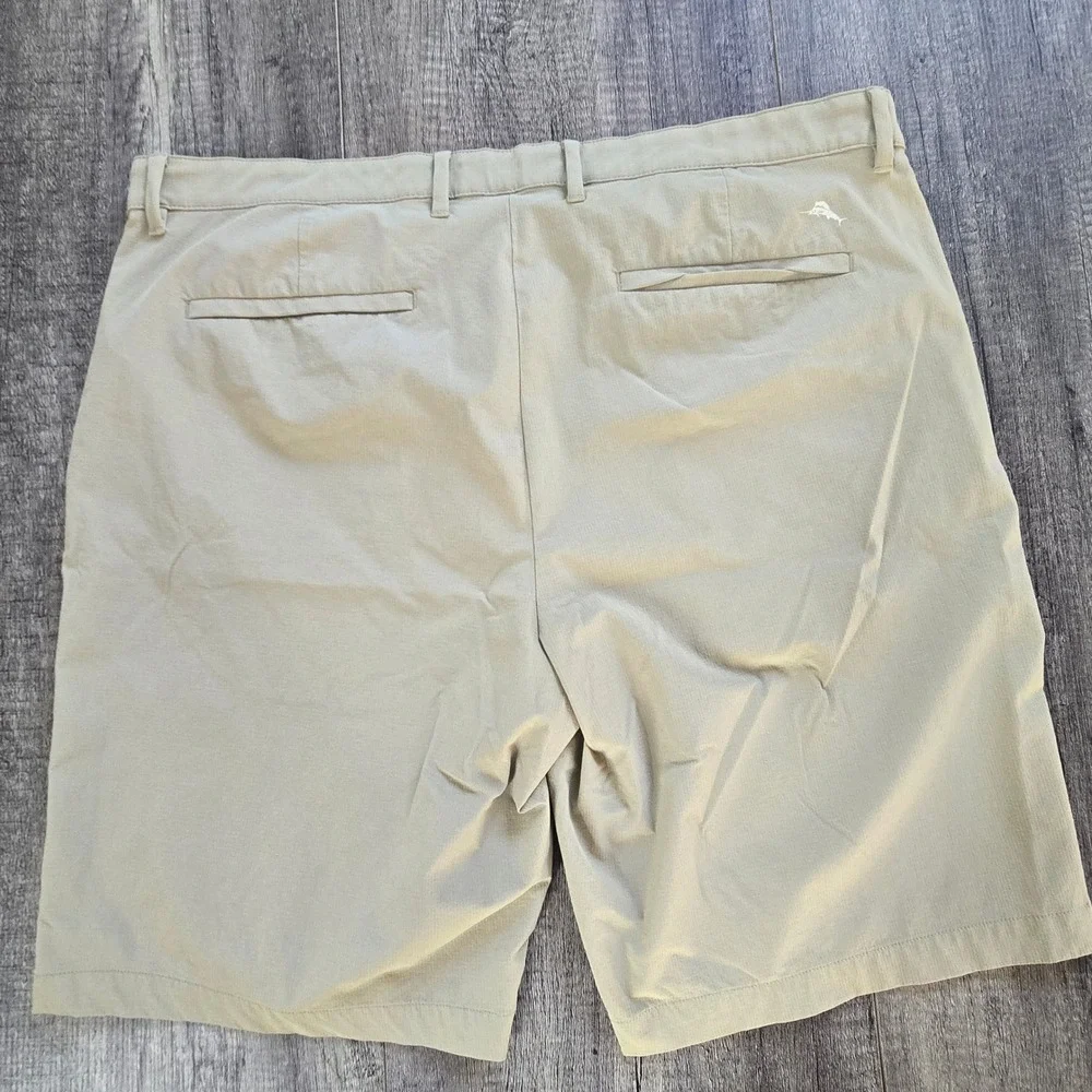 Tommy Bahama Boracay Performance Shorts‎ Mens 40 Khaki Tan Stretch Golf Casual